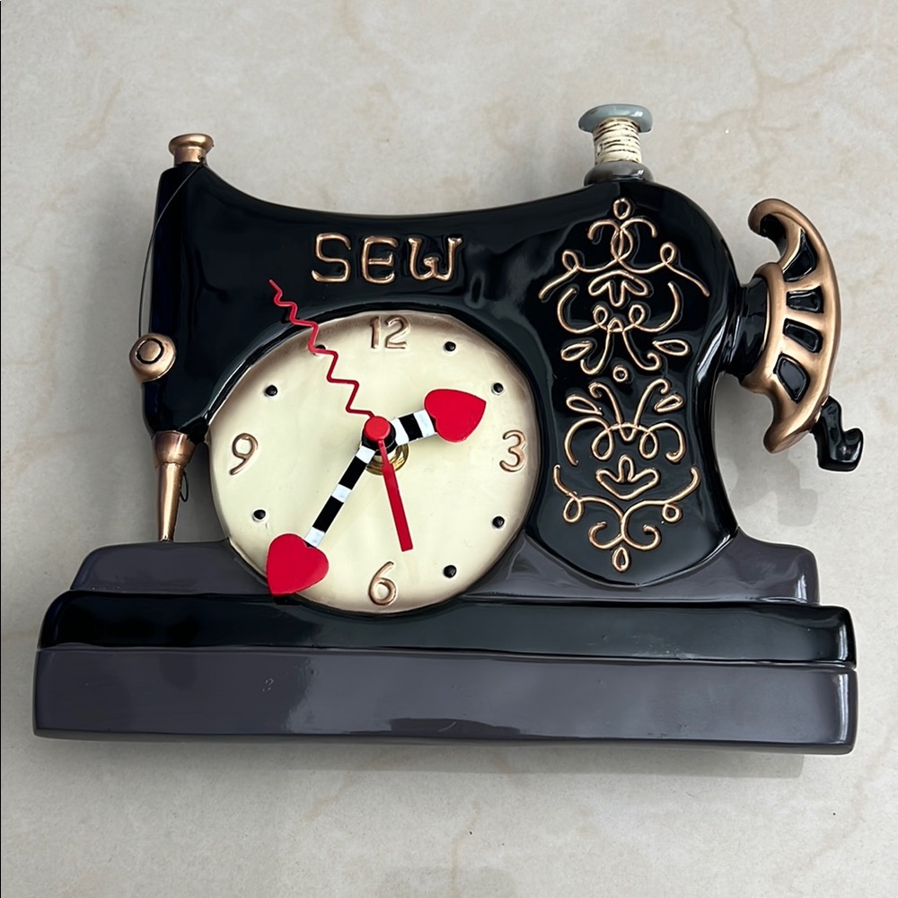 Vintage Sewing Machine Wall Clock Black and Gold DECOR ONLY NOT FUNCTIONAL